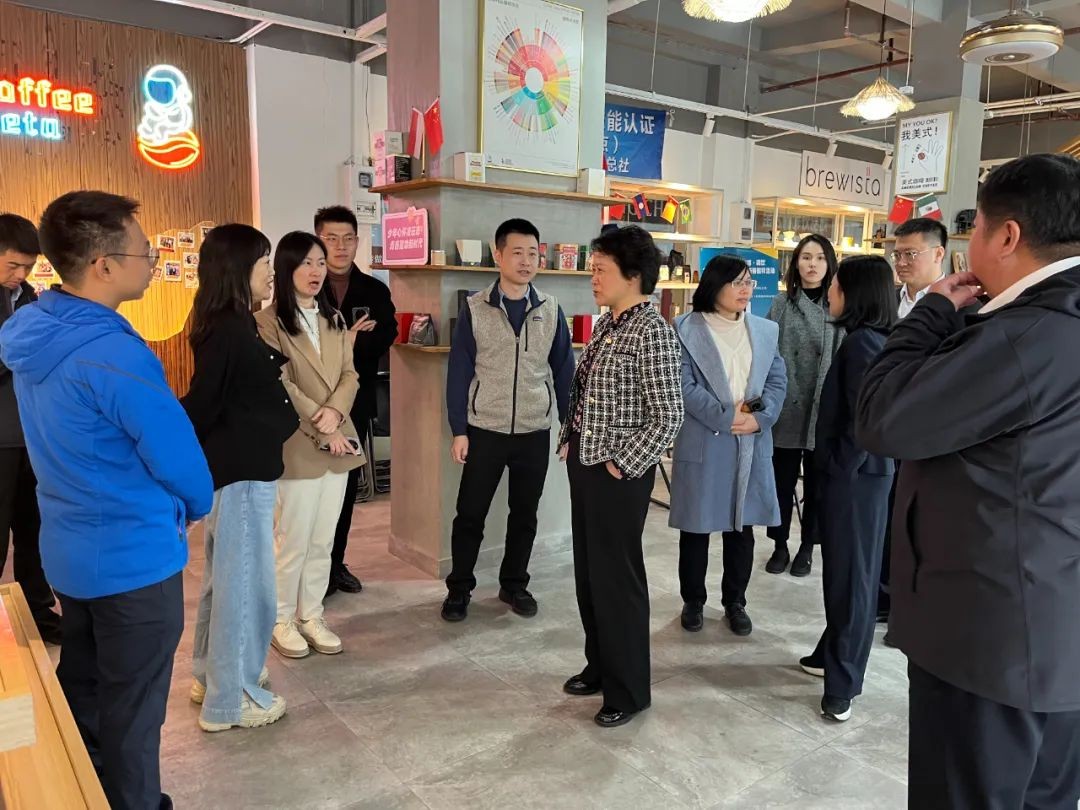 杭州市人大常委會、團杭州市委調研金達