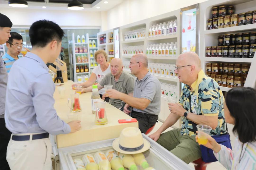 金達(dá)咖啡飲品城-新中式茶飲開創(chuàng)